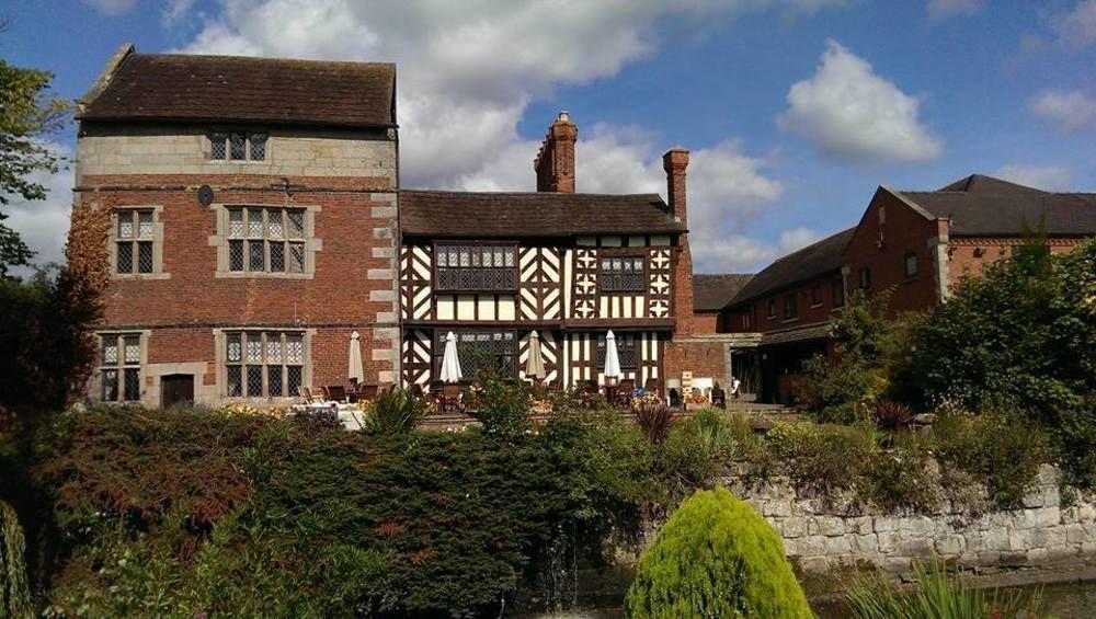 Hotel Albright Hussey Manor Hadnall Exterior foto