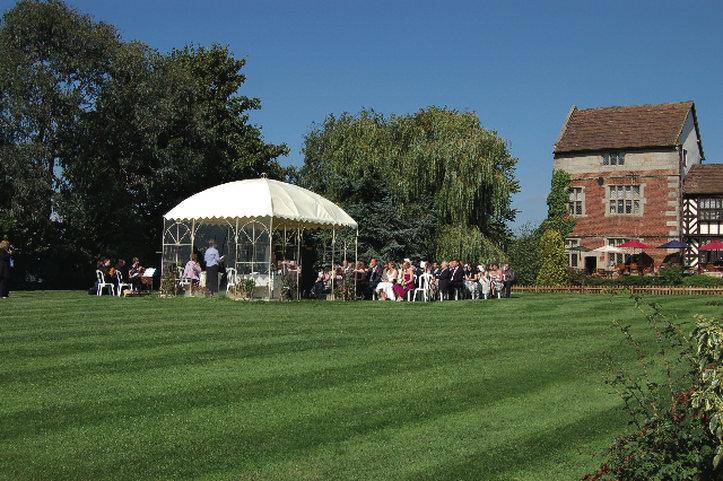 Hotel Albright Hussey Manor Hadnall Exterior foto